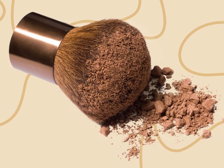 Best Mineral Makeup: 8 Products to Try